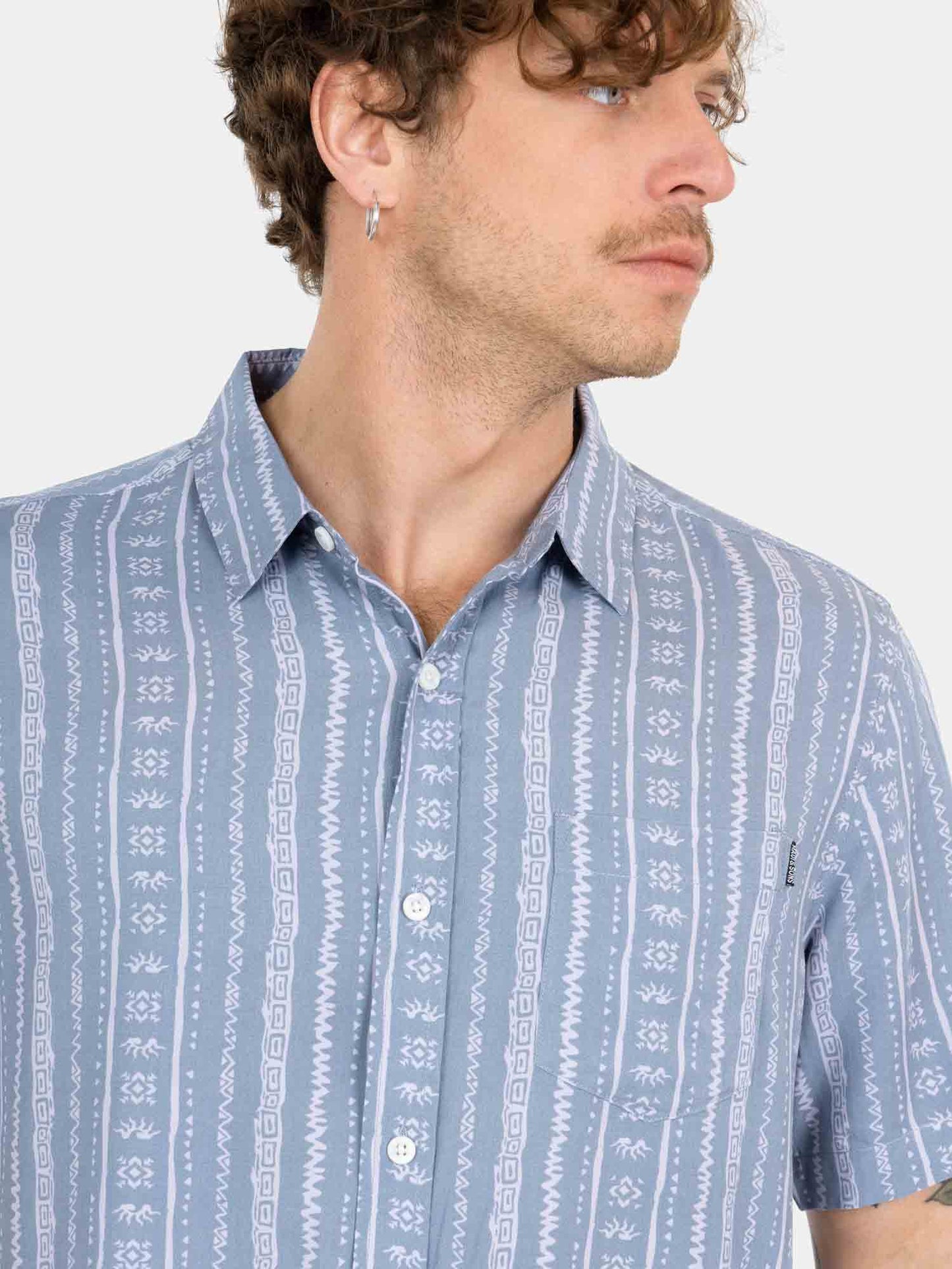 camisa-hombre-lines-desing-hawaiian-viscosa