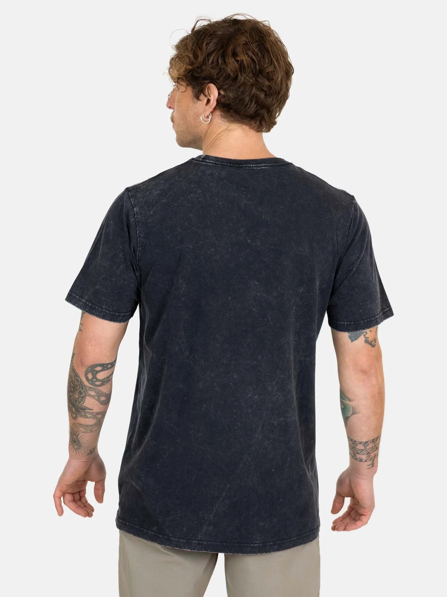 polera-hombre-m/c-pigment-garment-dye-negro