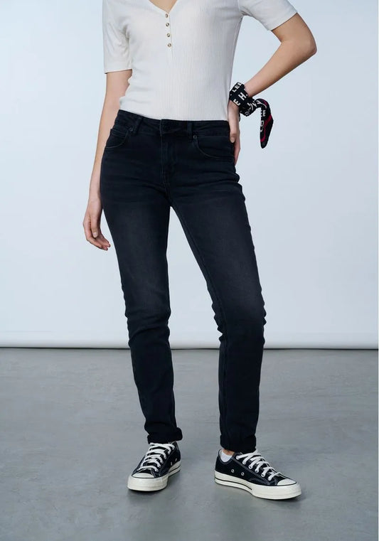 jeans-mujer-scarlett-skinny-fit-black