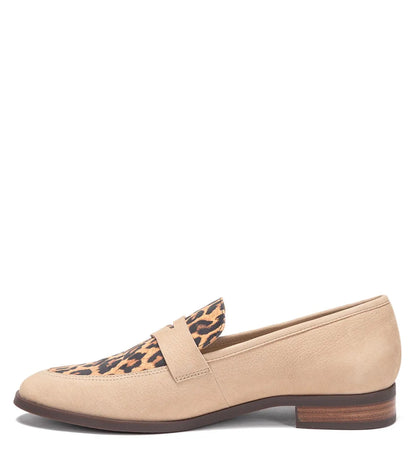 Mocasin Mujer Taco Bajo Cruz Leopardo