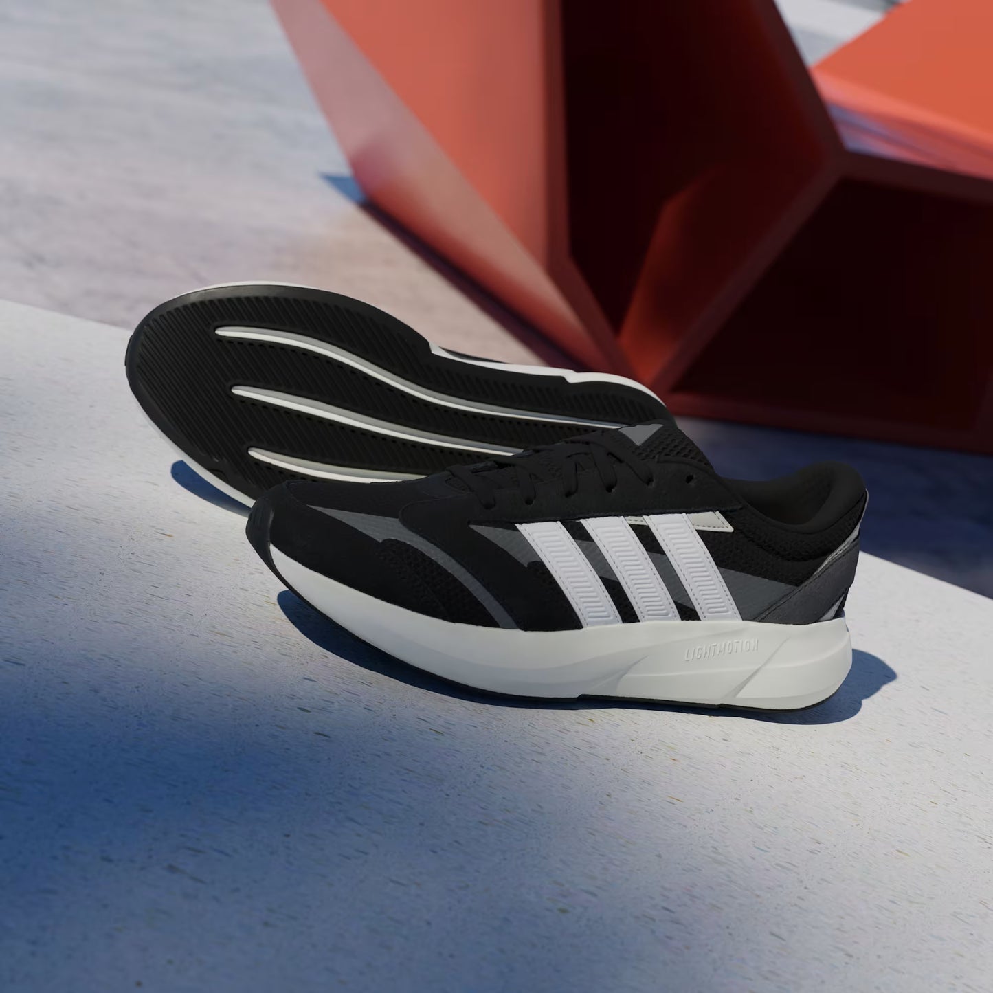 Zapatilla Hombre Lightshift 2.0 Negro con Blanco