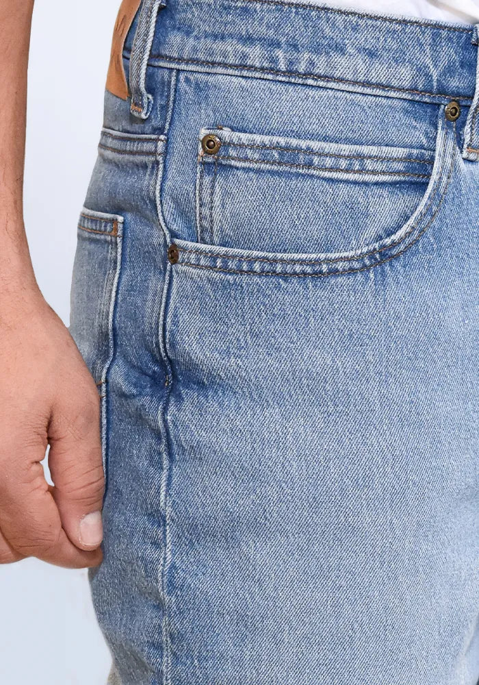jeans-hombre-tiro-alto-brooklyn-classic-straight-fit-light-blue
