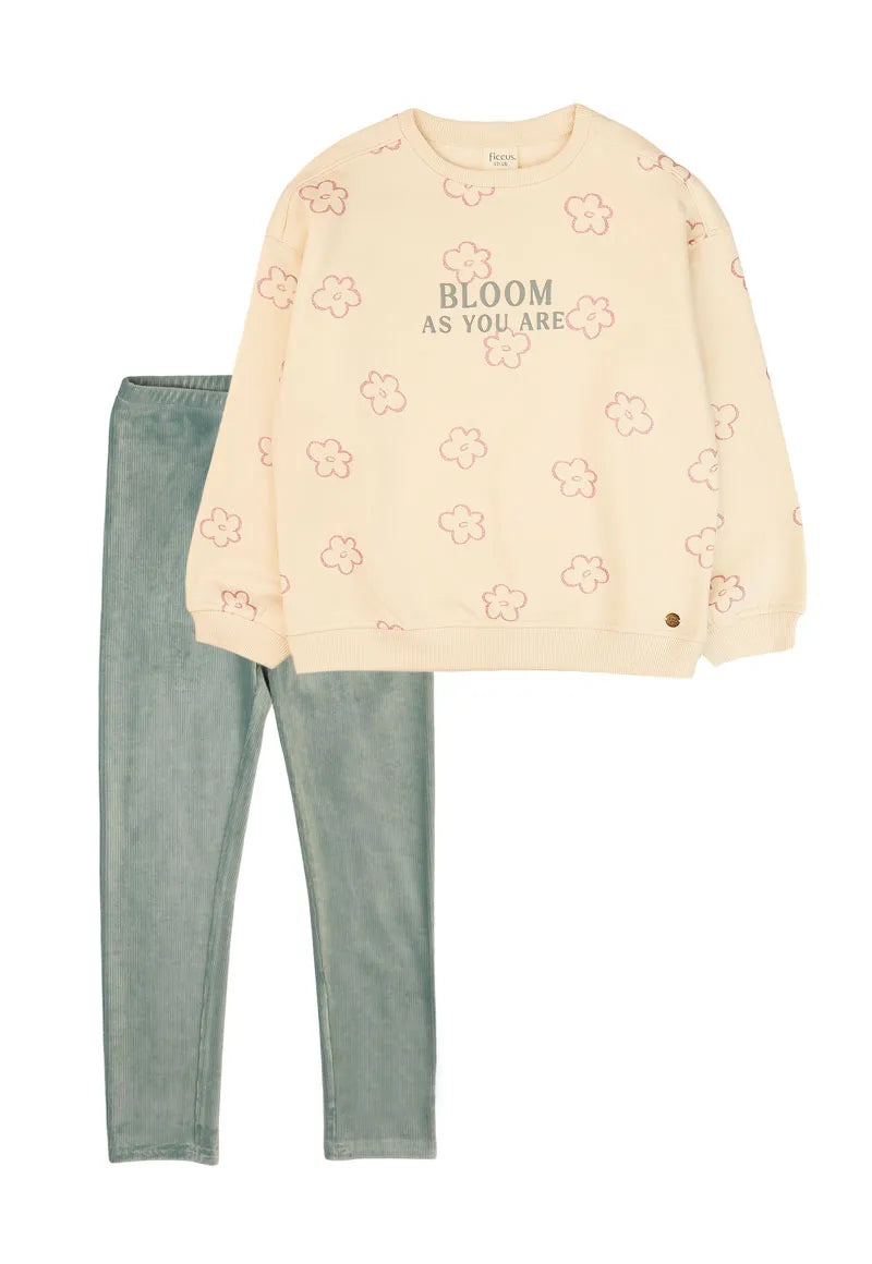 Conjunto Niña Crudo