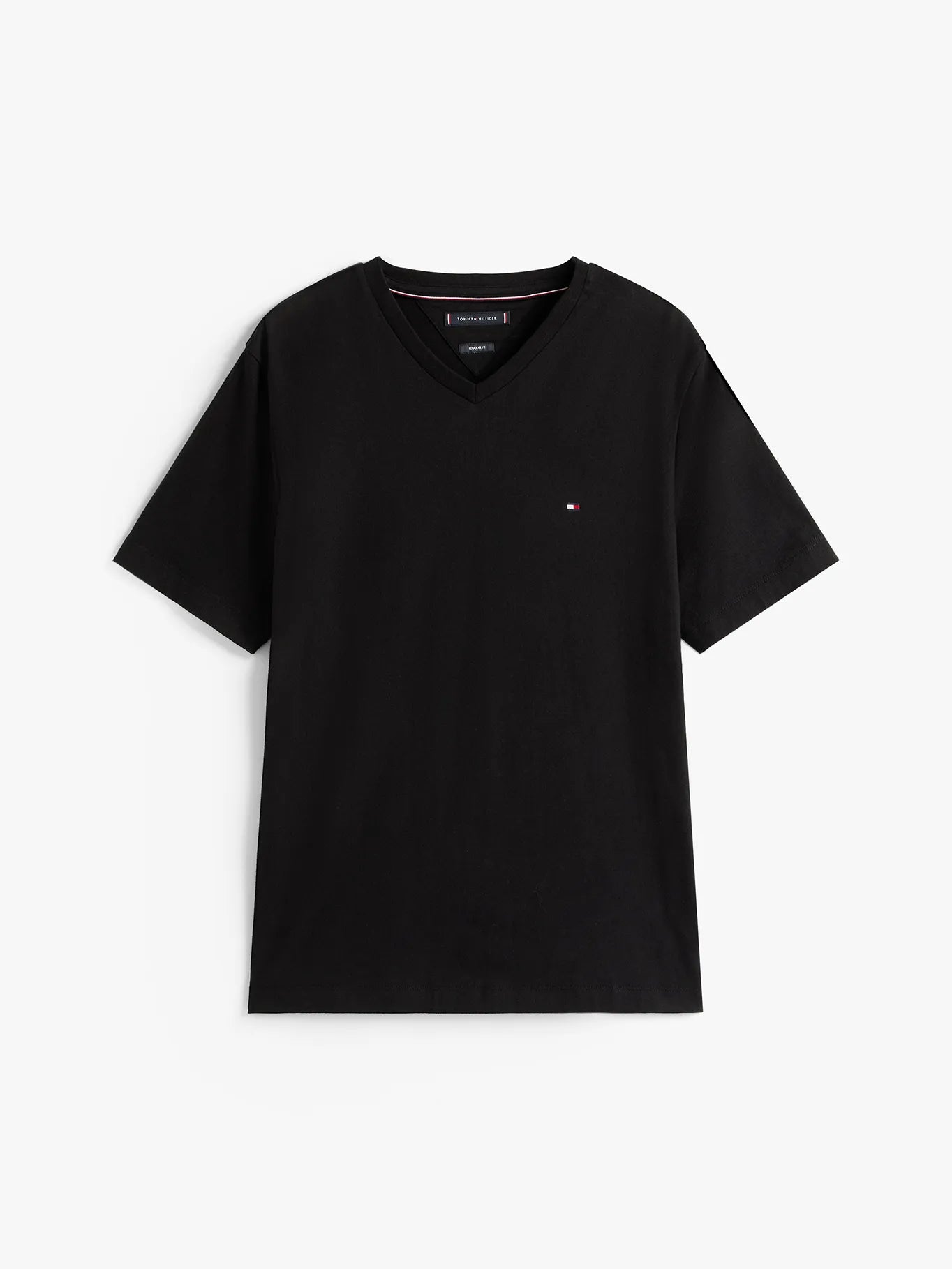 Polera Hombre Essential V-Neck Regular Fit Negra