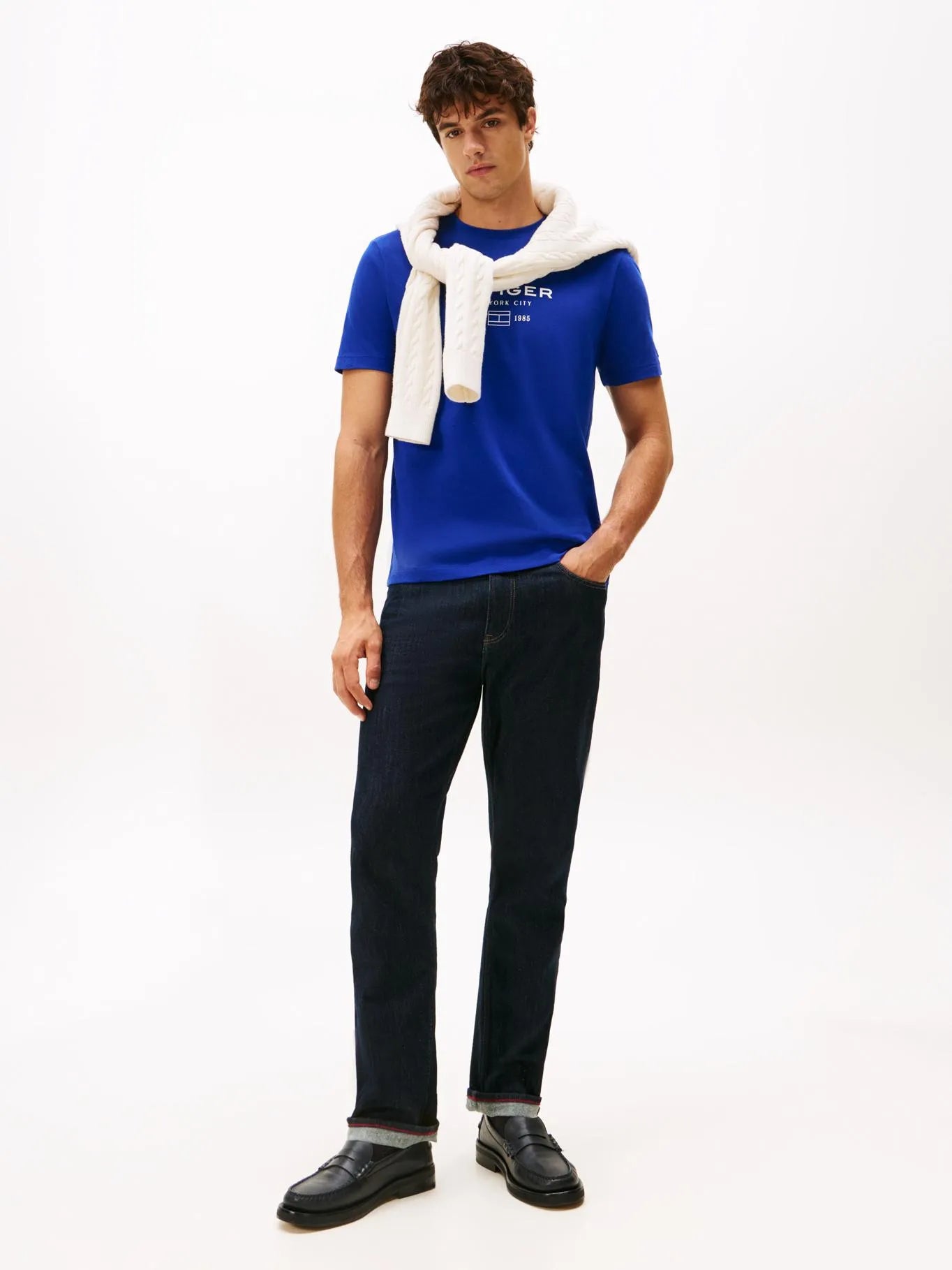 Polera Hombre Stack Graphic Regular Fit Azul Electrico