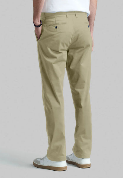 pantalón-hombre-business-twill-without-pleats-khaki