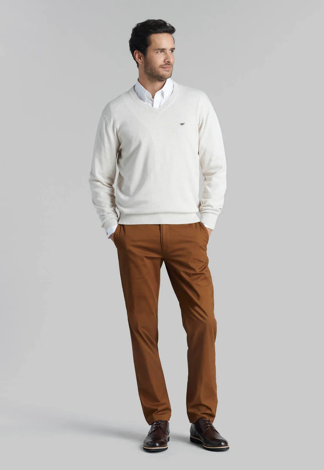 Pantalón Hombre Twill Slim /33 Camel