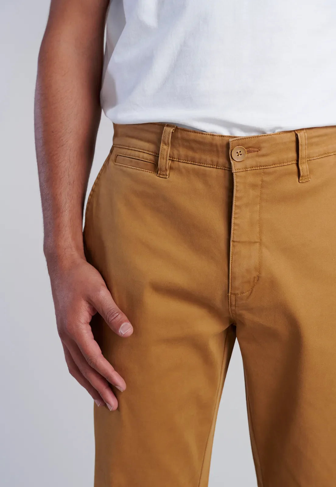 pantalón-hombre-twill-slim-/33-camel-one