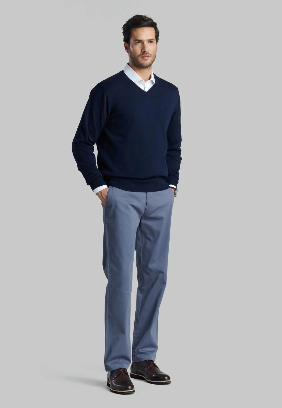 sweater-hombre-v-neck-solido-navy-one