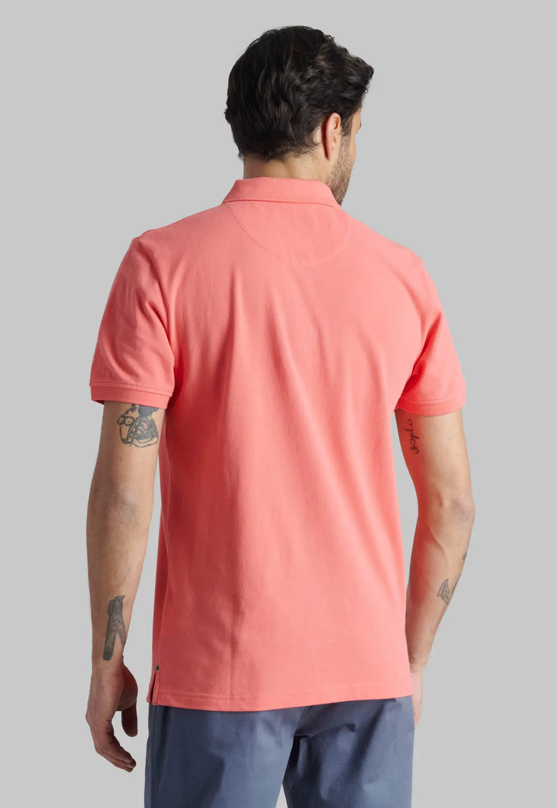 polera-hombre-pique-básica-lt-coral