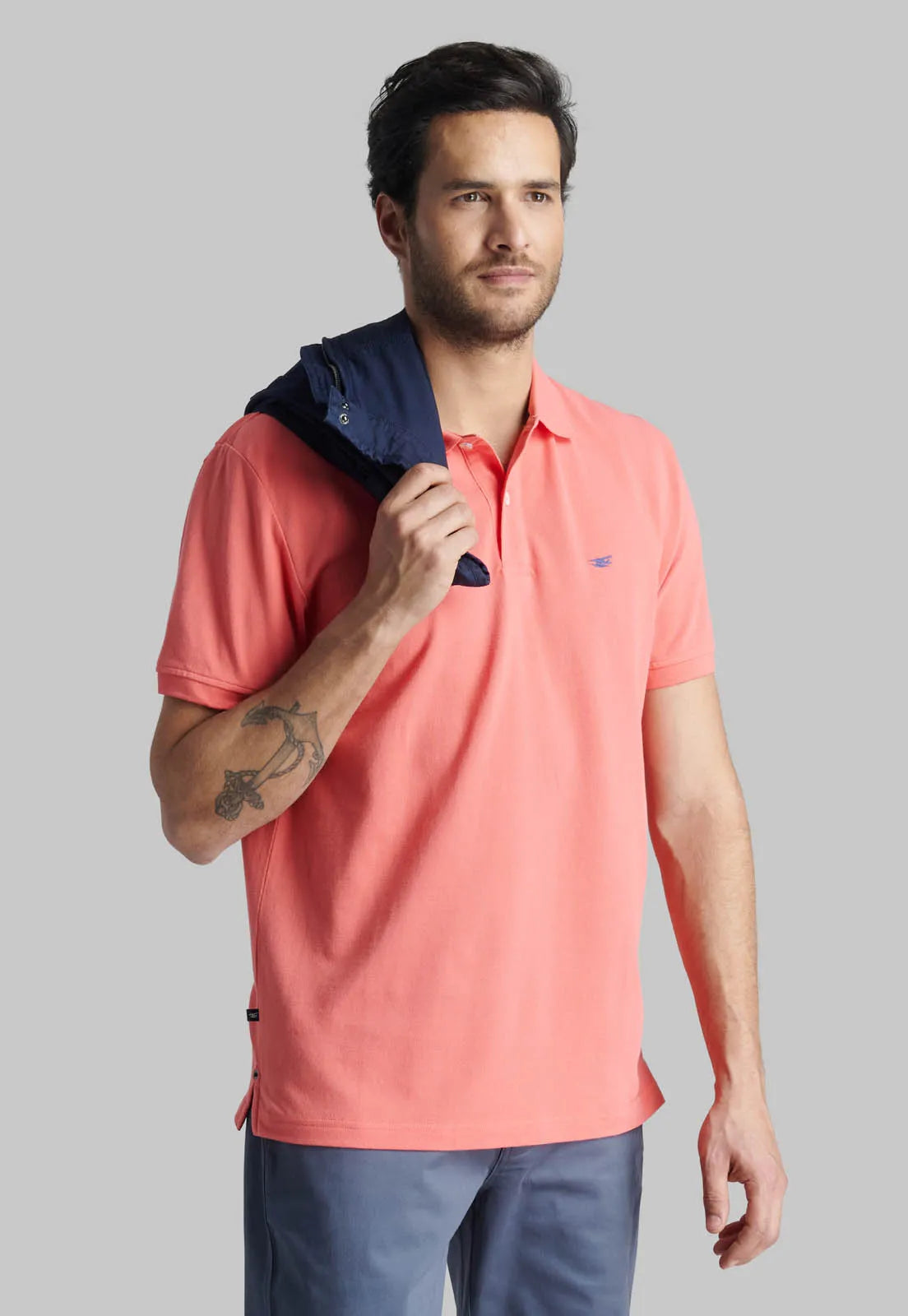 polera-hombre-pique-básica-lt-coral