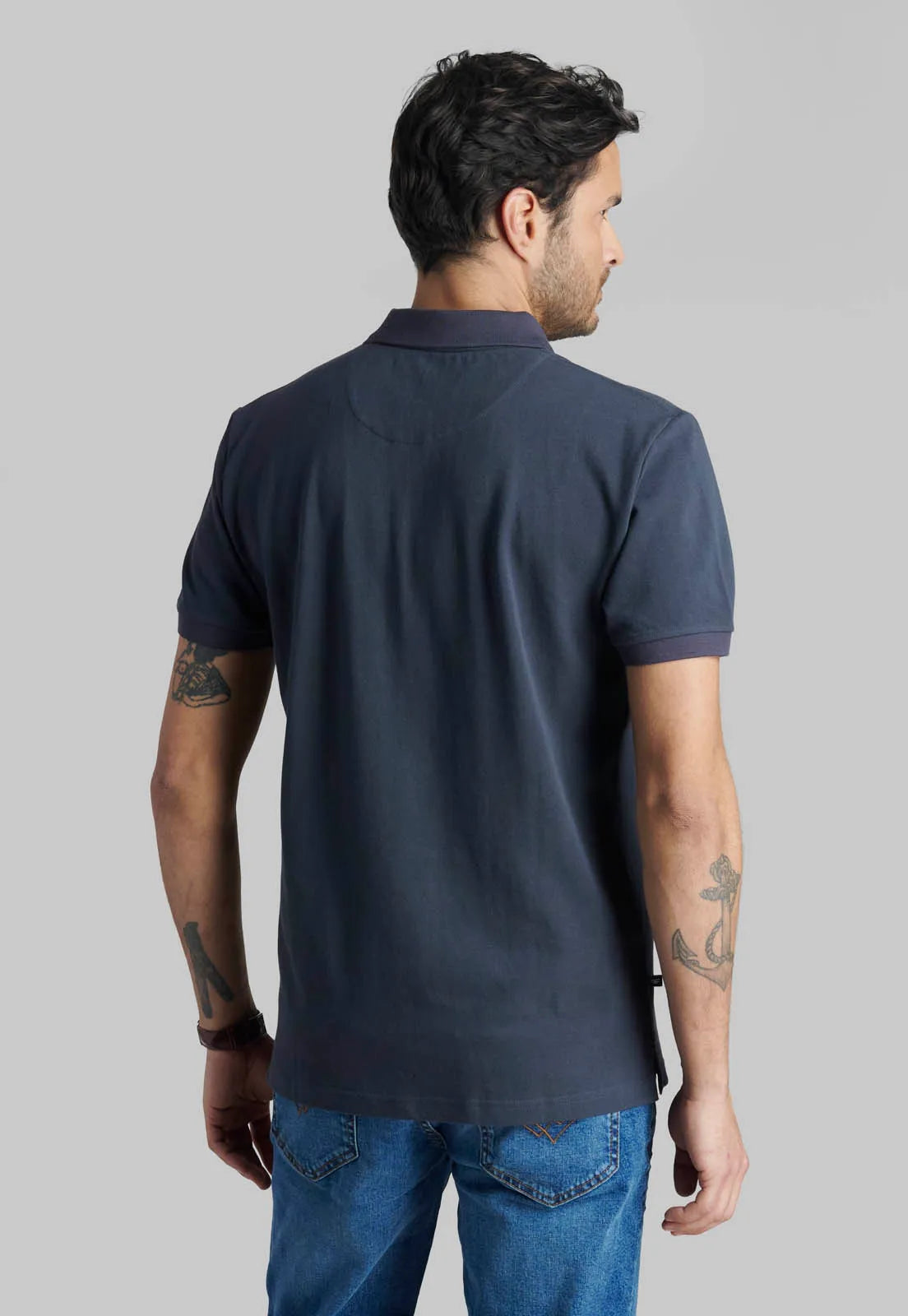 polera-hombre-pique-básica-metal