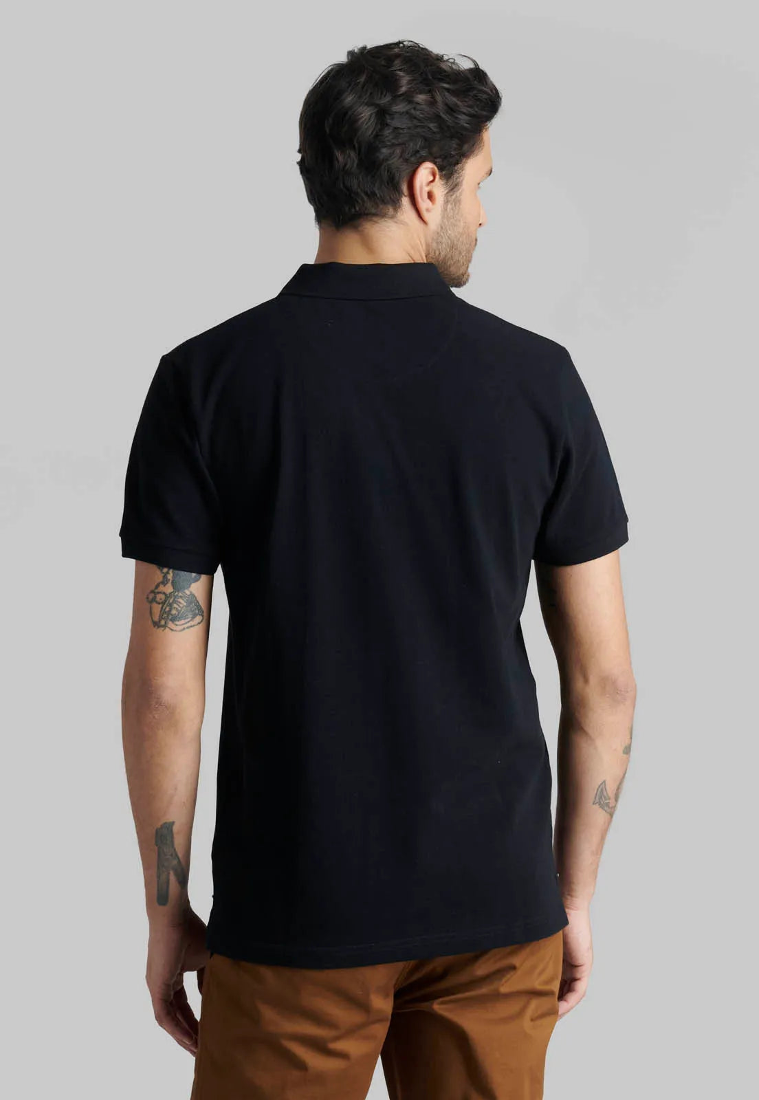 polera-hombre-pique-básica-black