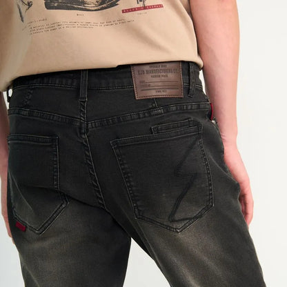 Jeans Hombre Slim Bordado Negro Oil Ring