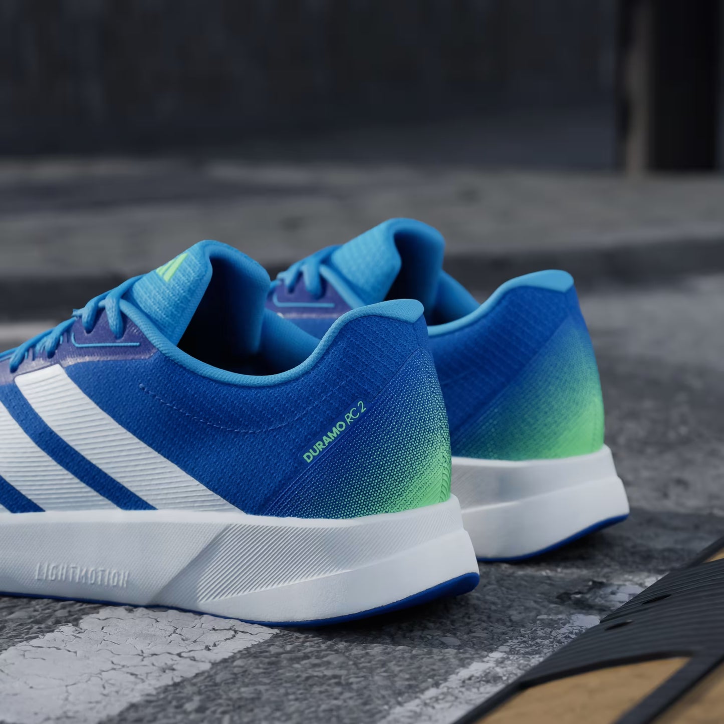 Zapatilla Hombre Running Duramo RC2 Azul con Blanco