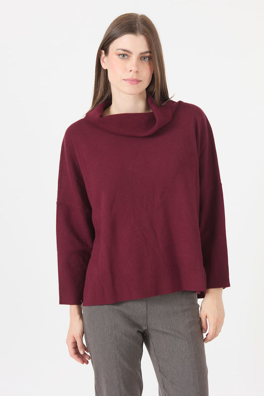 Sweater Mujer Cuello Alto Burdeo