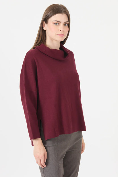 Sweater Mujer Cuello Alto Burdeo