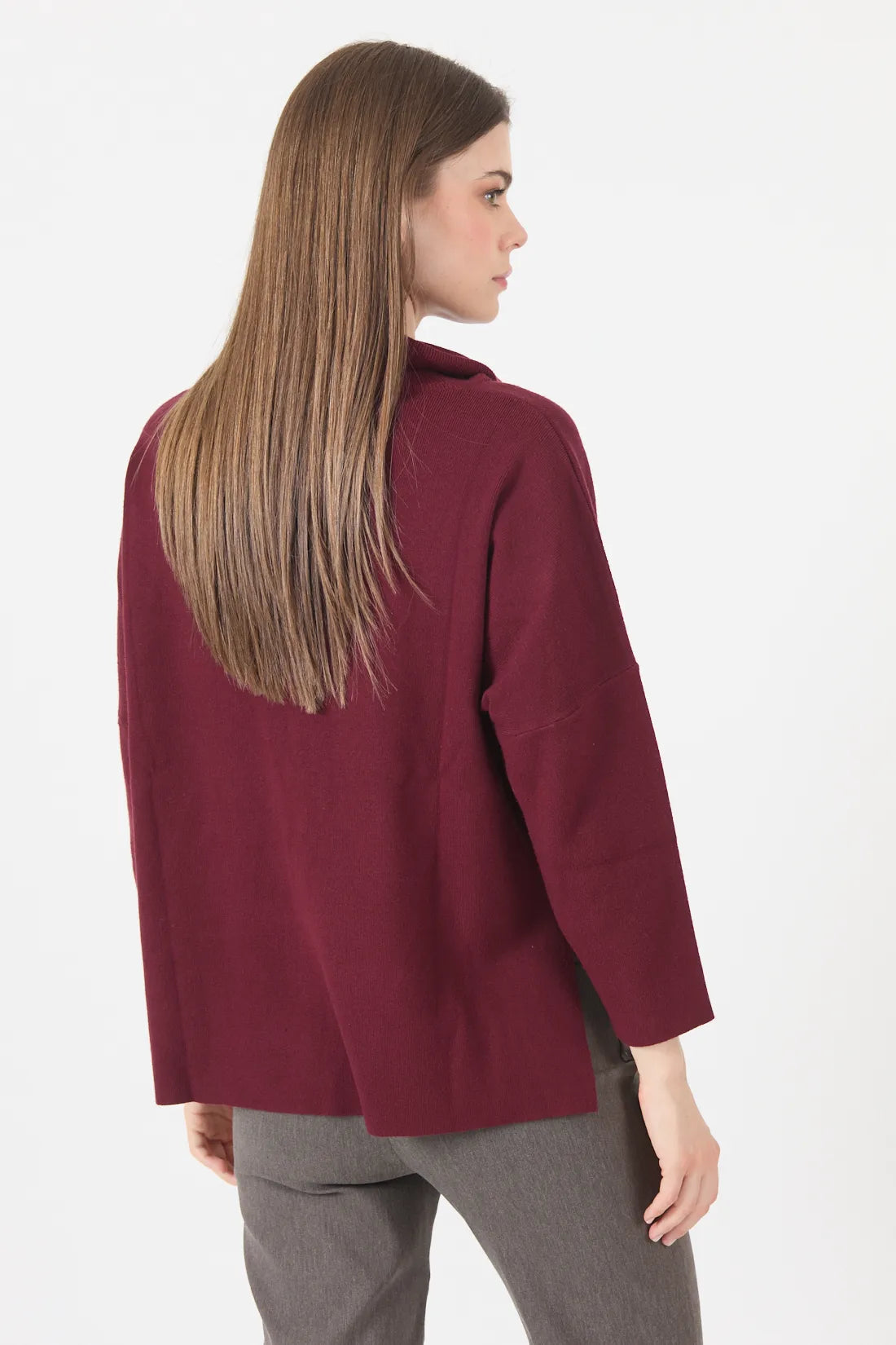 Sweater Mujer Cuello Alto Burdeo