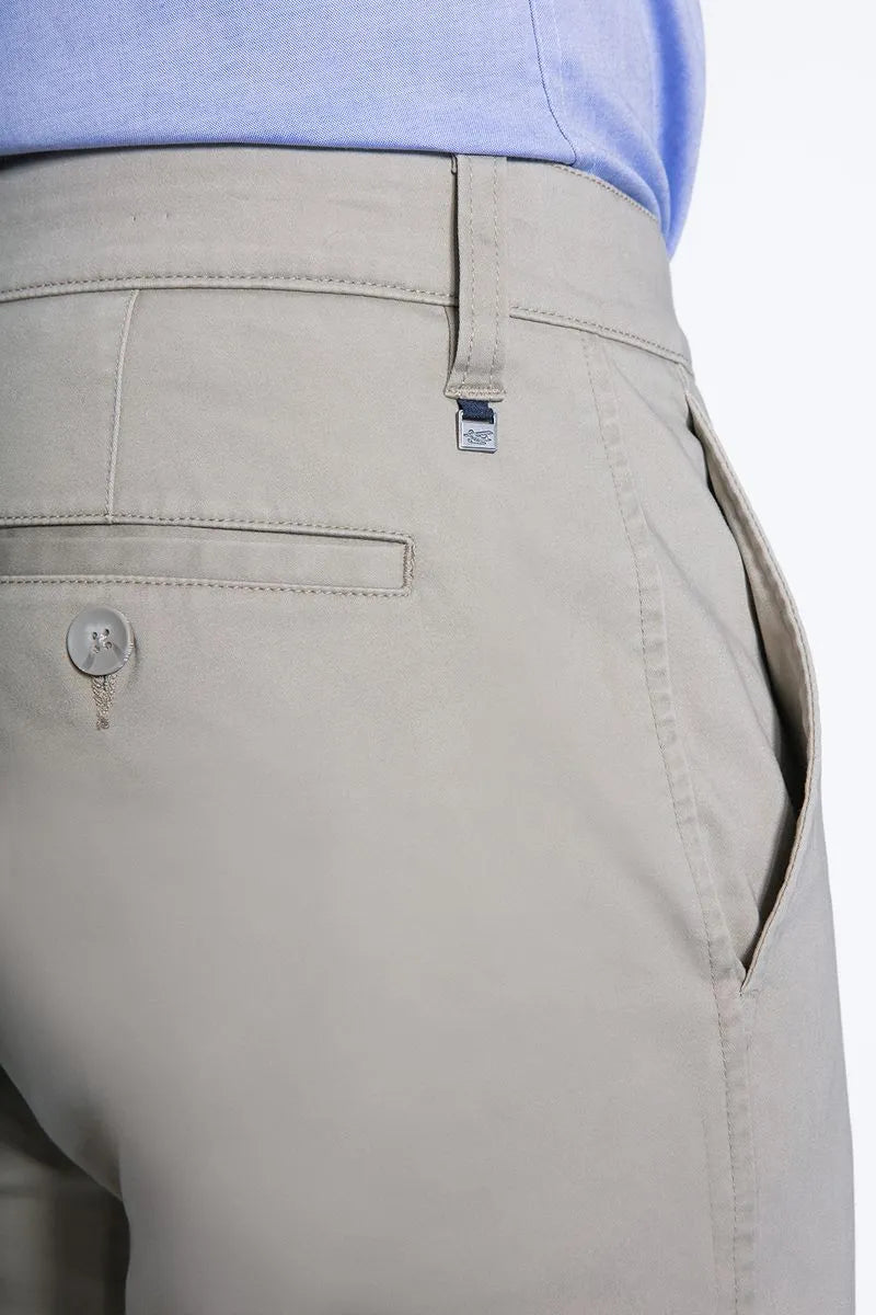 Pantalón Hombre Twill Slim Almond