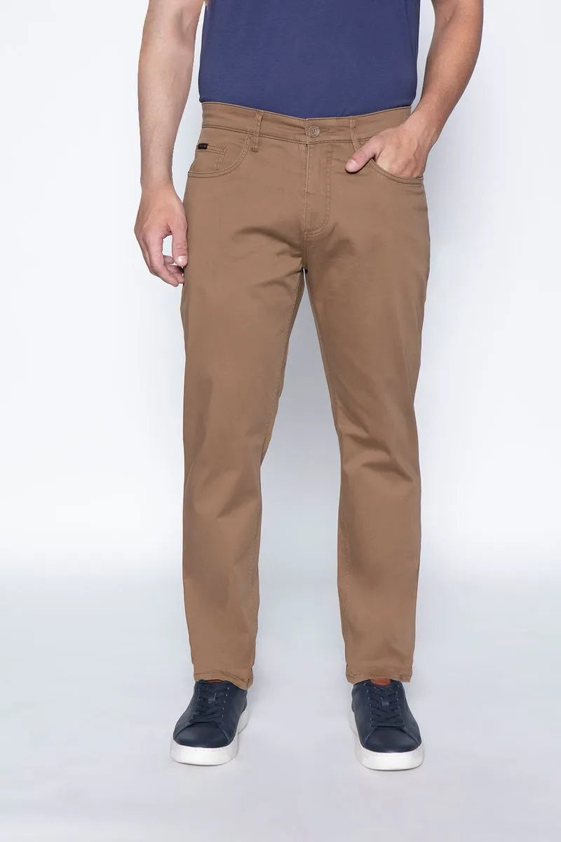 Pantalón Hombre Five Pocket Camel