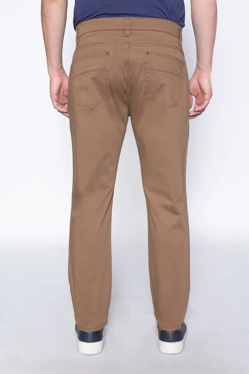 Pantalón Hombre Five Pocket Camel