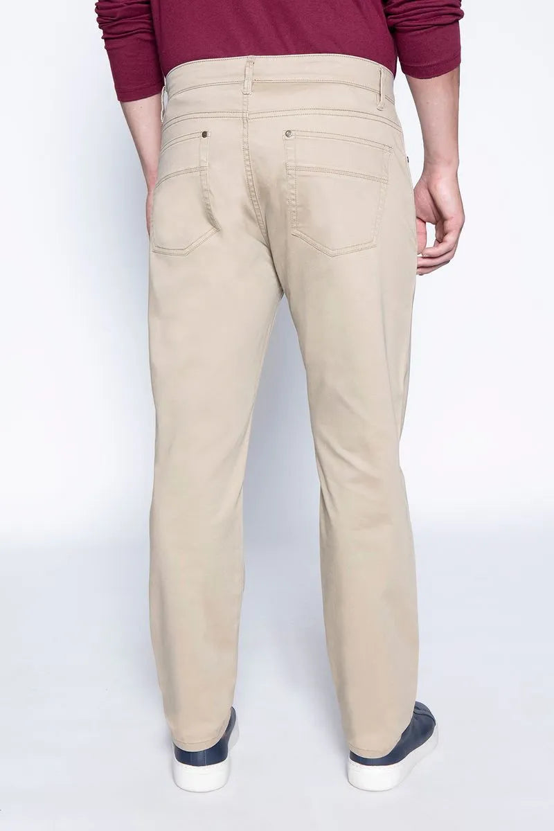 Pantalón Hombre Five Pocket Khaki