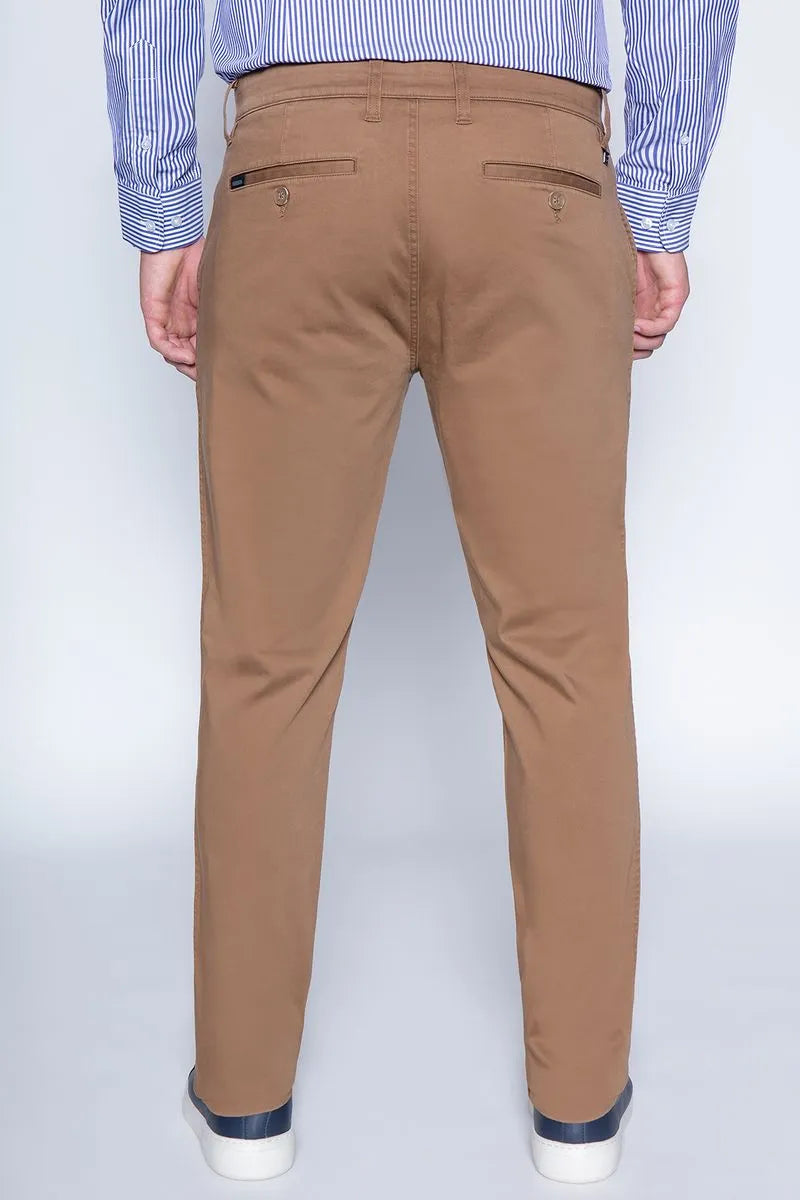 Pantalón Hombre Twill Slim Camel