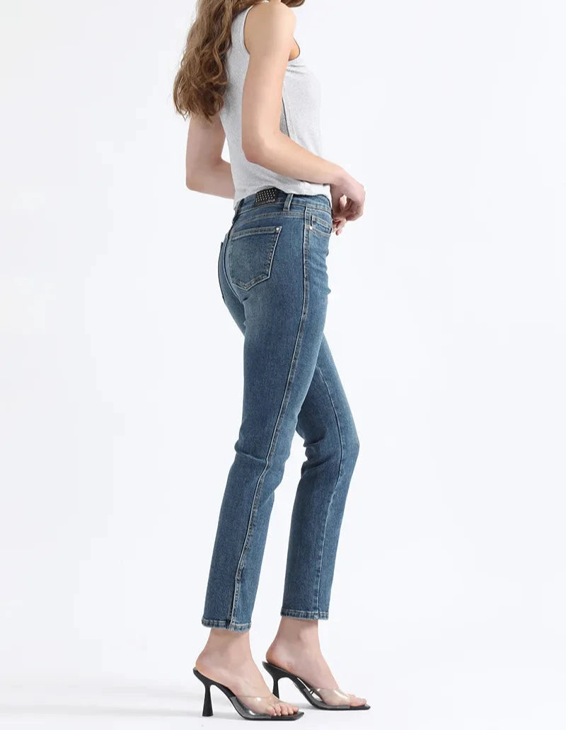 Jeans Mujer Slim Fit Tiro Medio Azul