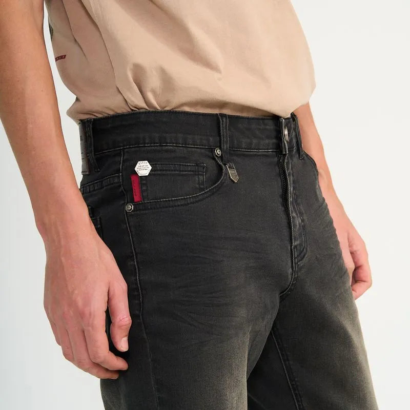 Jeans Hombre Slim Bordado Negro Oil Ring