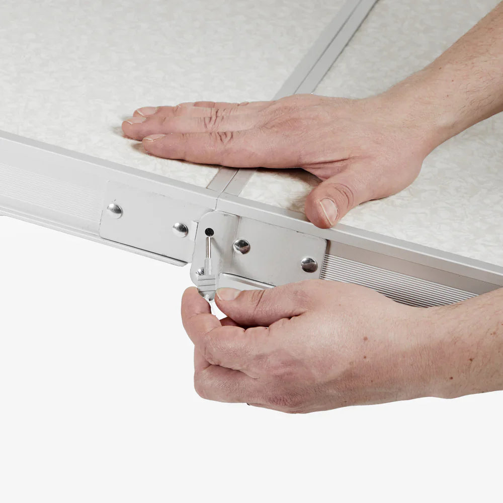 Mesa De Aluminio Plegable Dyne 4 Personas Camping