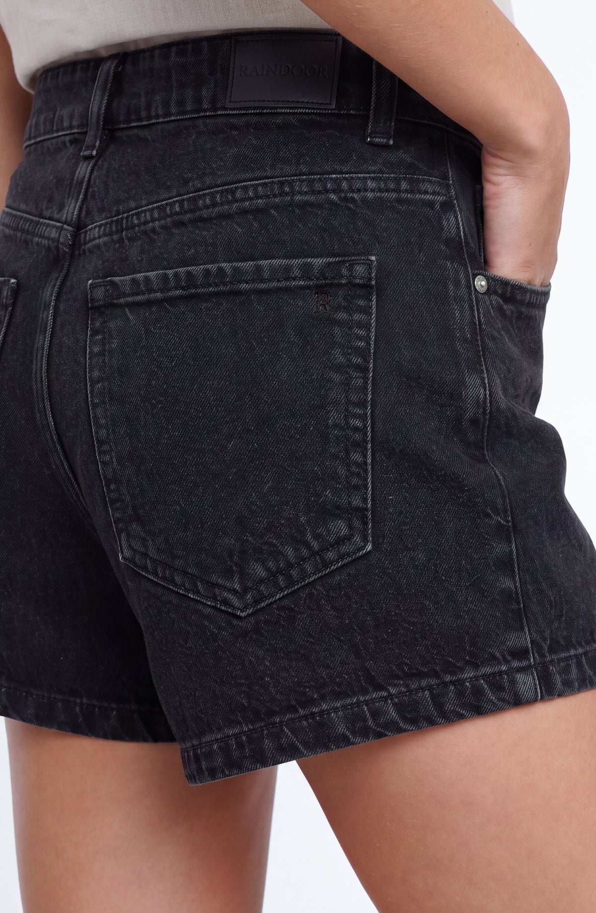 Short Mujer Denim Black