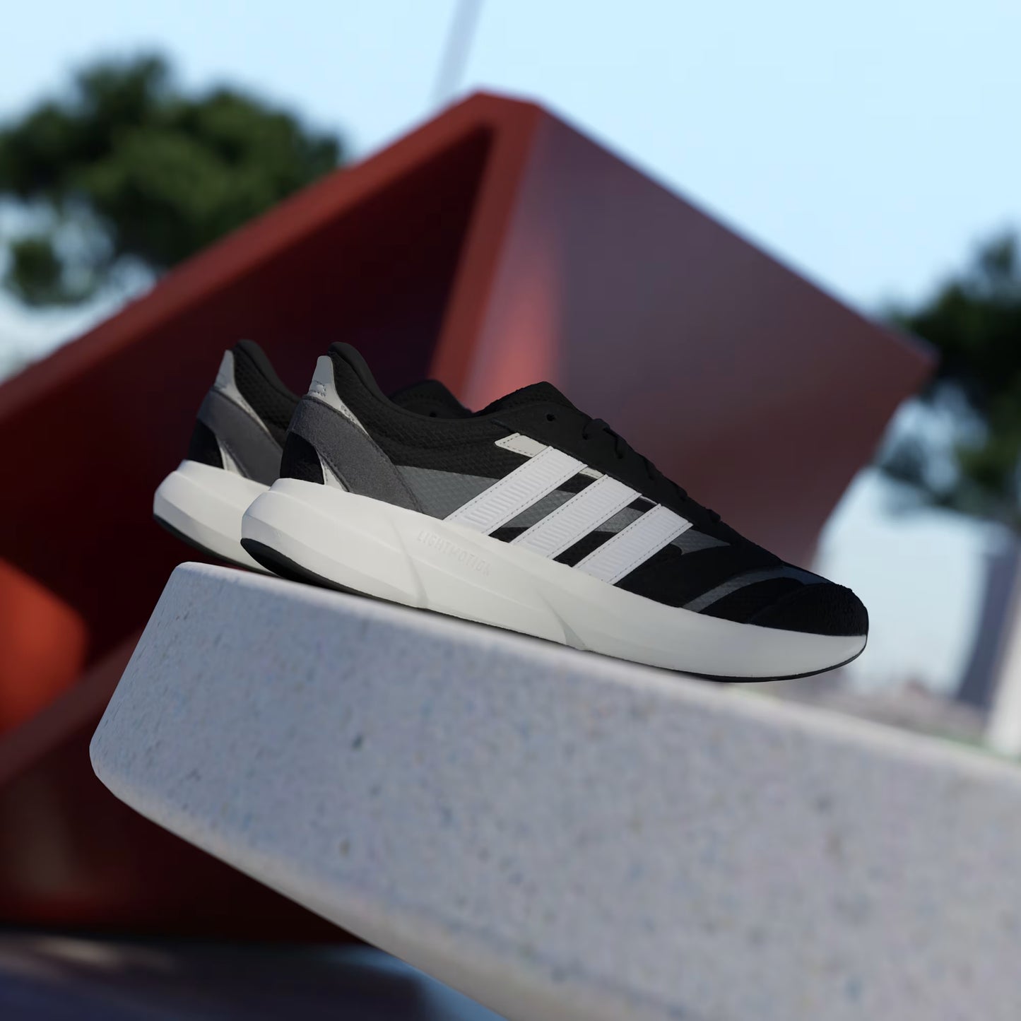 Zapatilla Hombre Lightshift 2.0 Negro con Blanco