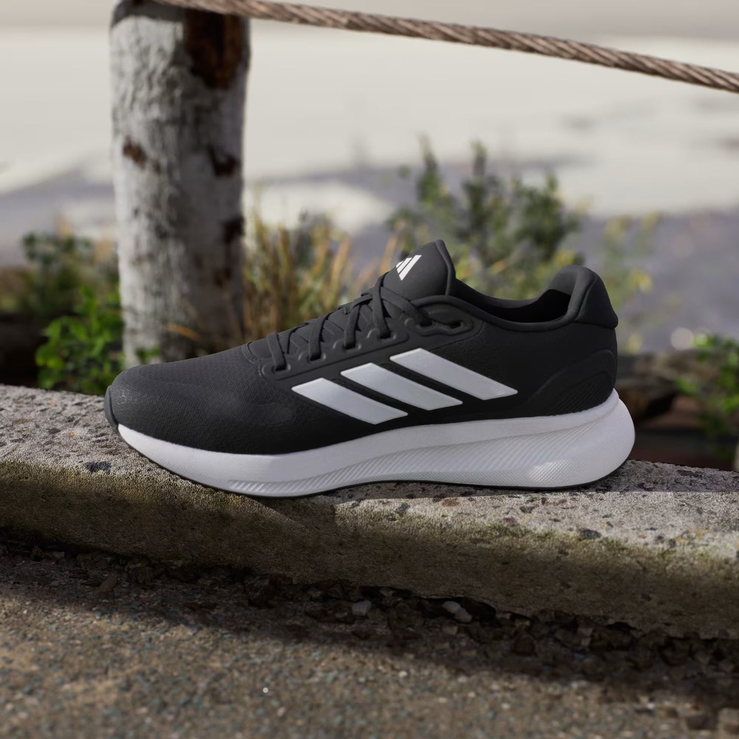 Zapatilla Hombre Running Runfalcon 5 Negro con Blanco