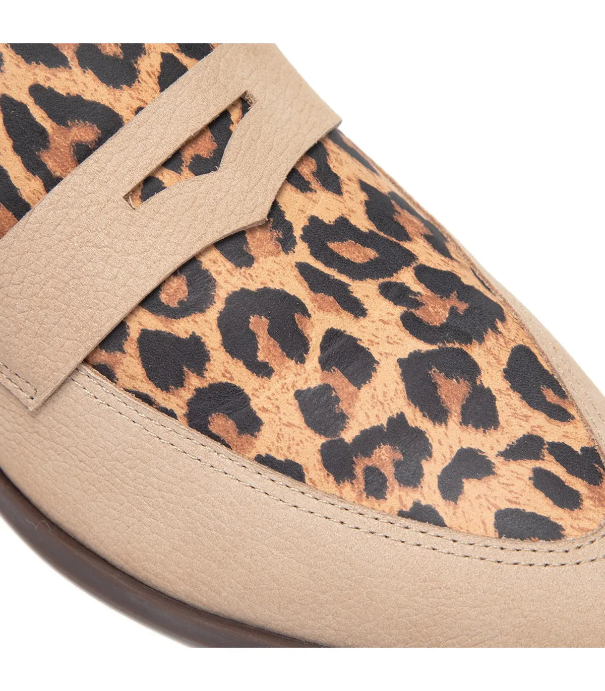 Mocasin Mujer Taco Bajo Cruz Leopardo