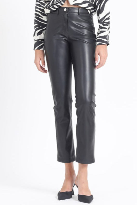 Pantalon Mujer Pitillo Tiro Medio, Efecto Cuero Negro