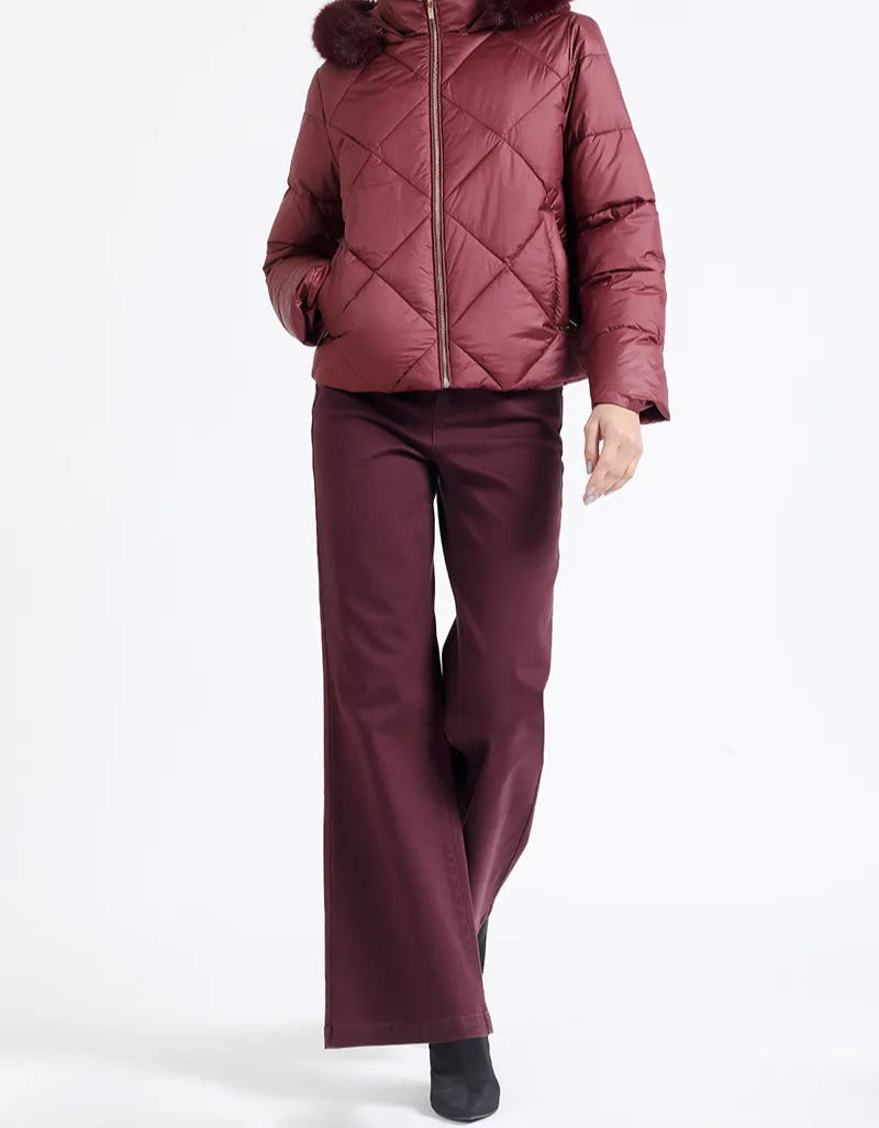 parka-mujer-con-capucha-y-piel-desmontable-burdeo
