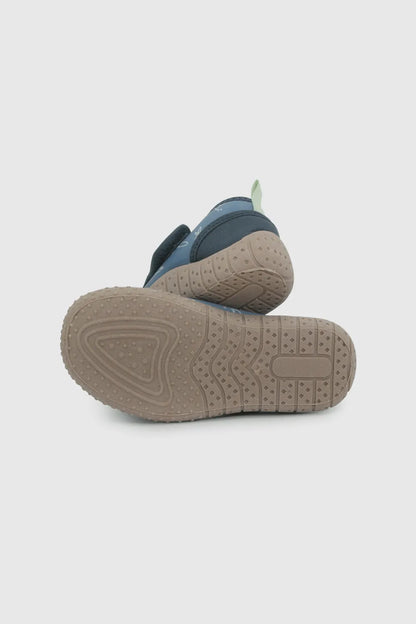 Zapato Niño de Agua Azul Claro