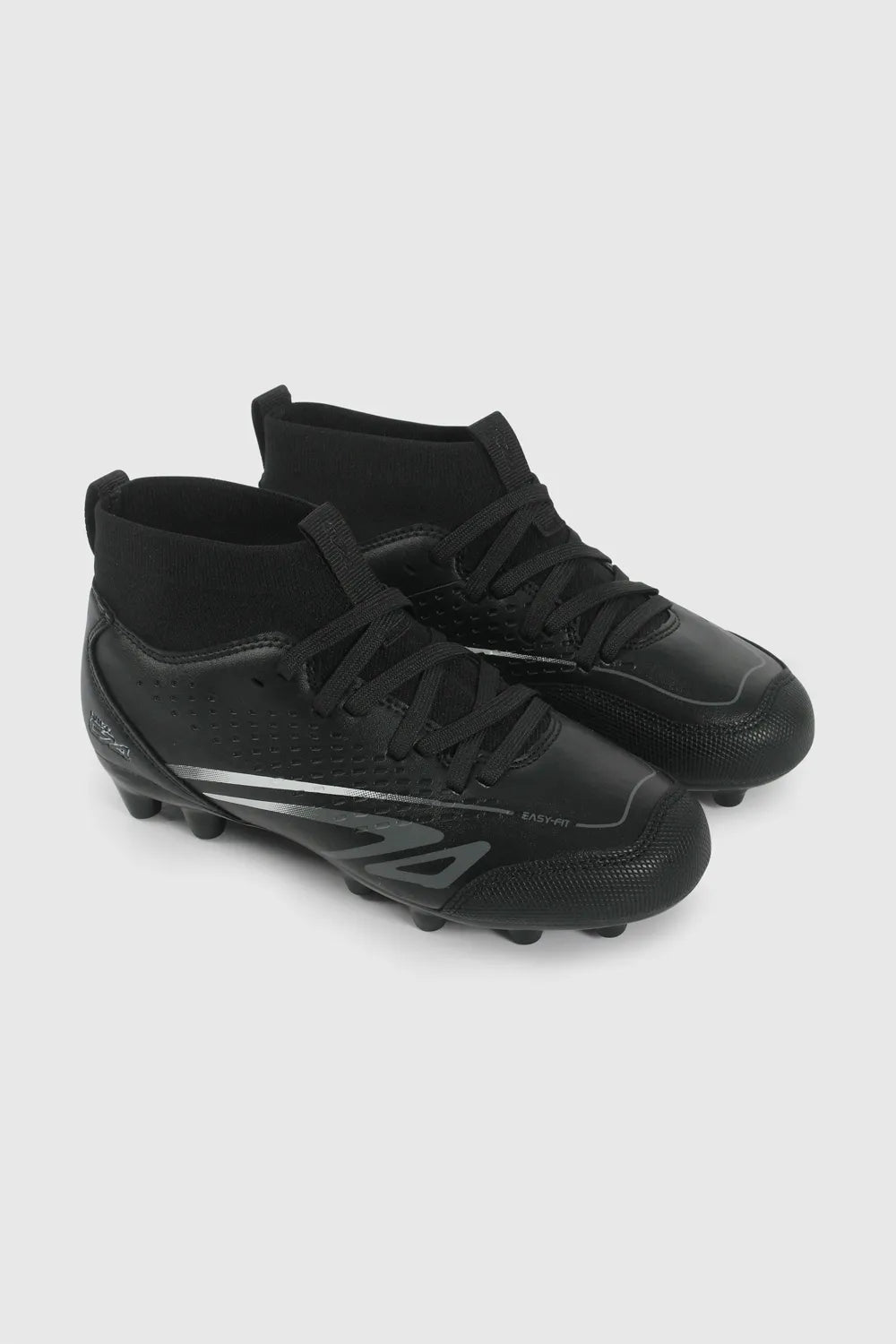Zapatilla Niño Fútbol con Toperoles Negra