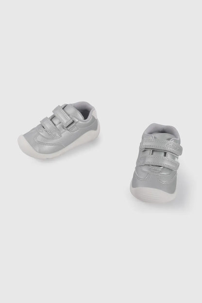 Zapatilla Niña Urbana Metalizada