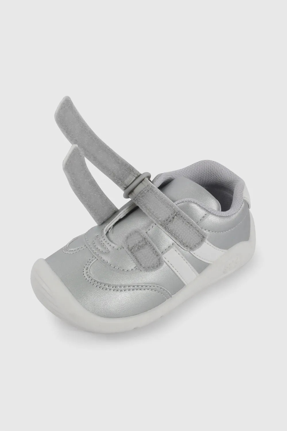 Zapatilla Niña Urbana Metalizada