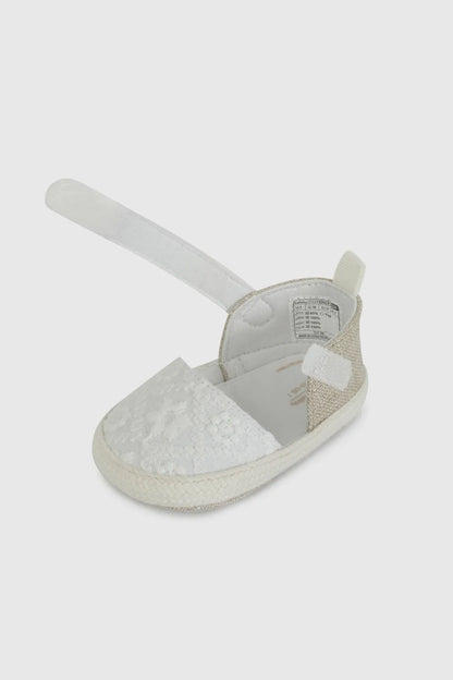 Alpargata Blanca De Broderie de Bebé