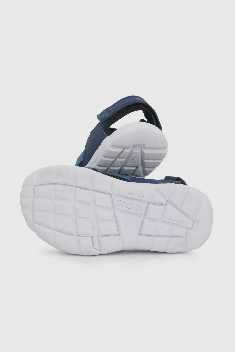 Sandalia Niño Caminante con Velcro Outdoor Azul
