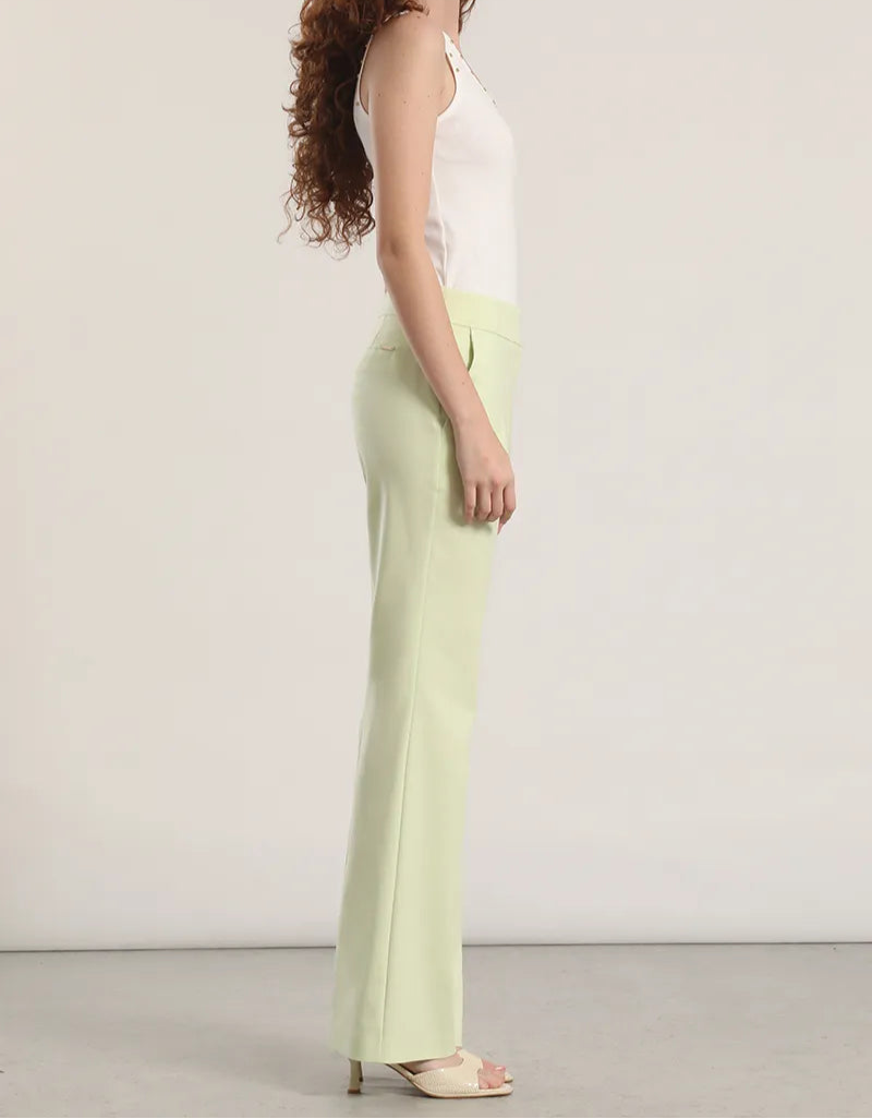pantalon-mujer-flare-tiro-alto-pistacho