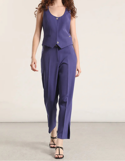 pantalon-mujer-sastre-tiro-alto-con-cinturon-arandano