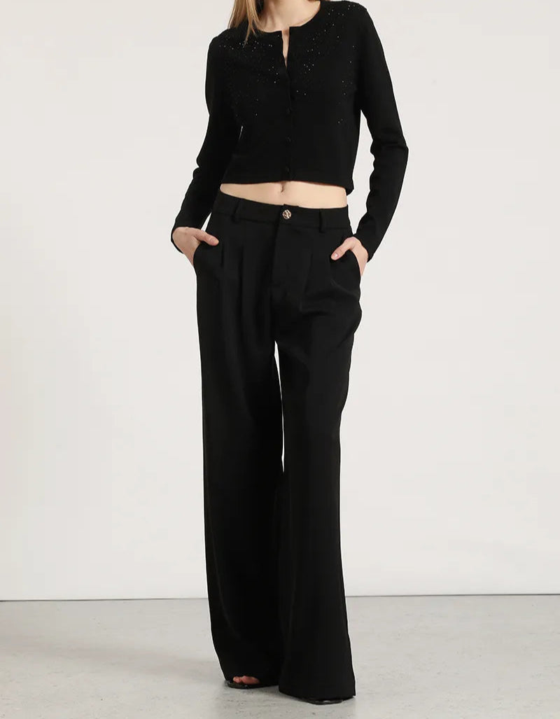 pantalon-mujer-ancho-pinzas-tiro-alto-negro