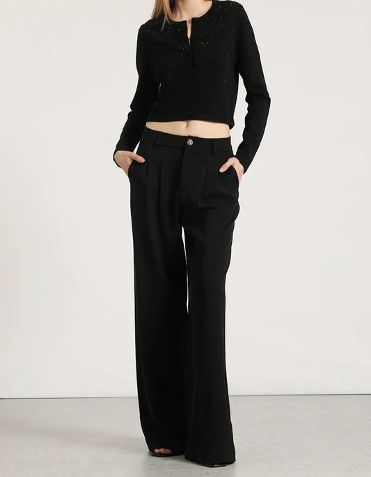 pantalon-mujer-ancho-pinzas-tiro-alto-negro