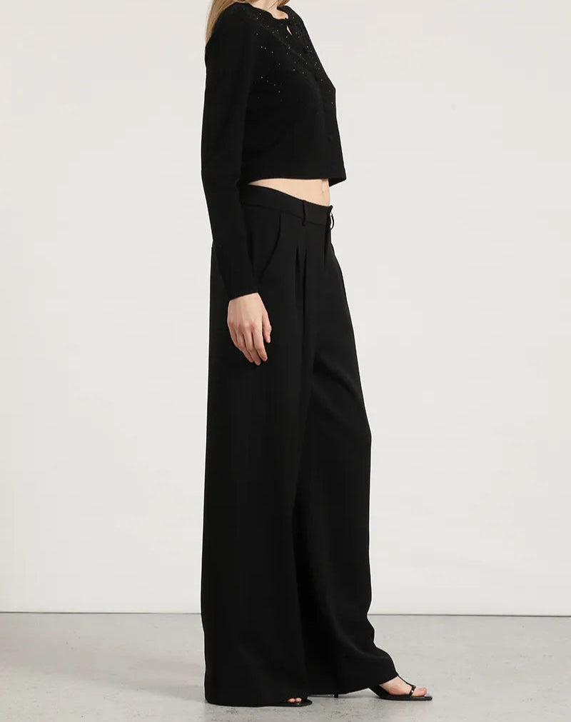 pantalon-mujer-ancho-pinzas-tiro-alto-negro
