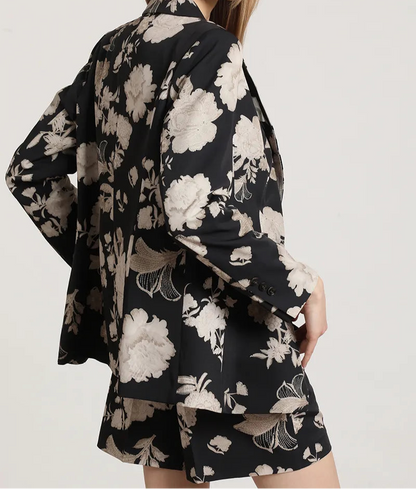 Blazer Mujer Entallado Estampado Negro