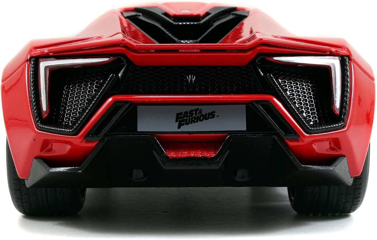 Auto deportivo rojo Lykan Hypersport