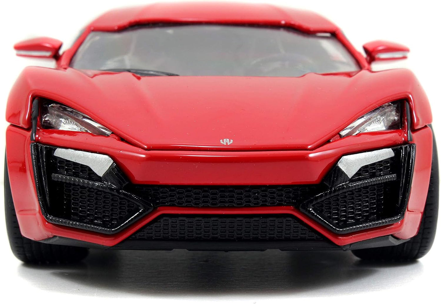 Auto deportivo rojo Lykan Hypersport